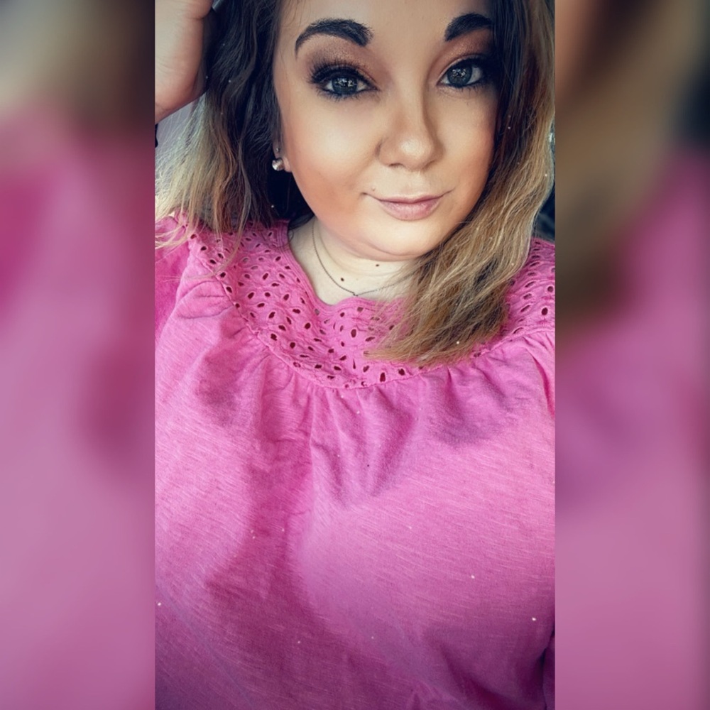Meet your Posher, Brooke ilene-Posh Ambassador 💕